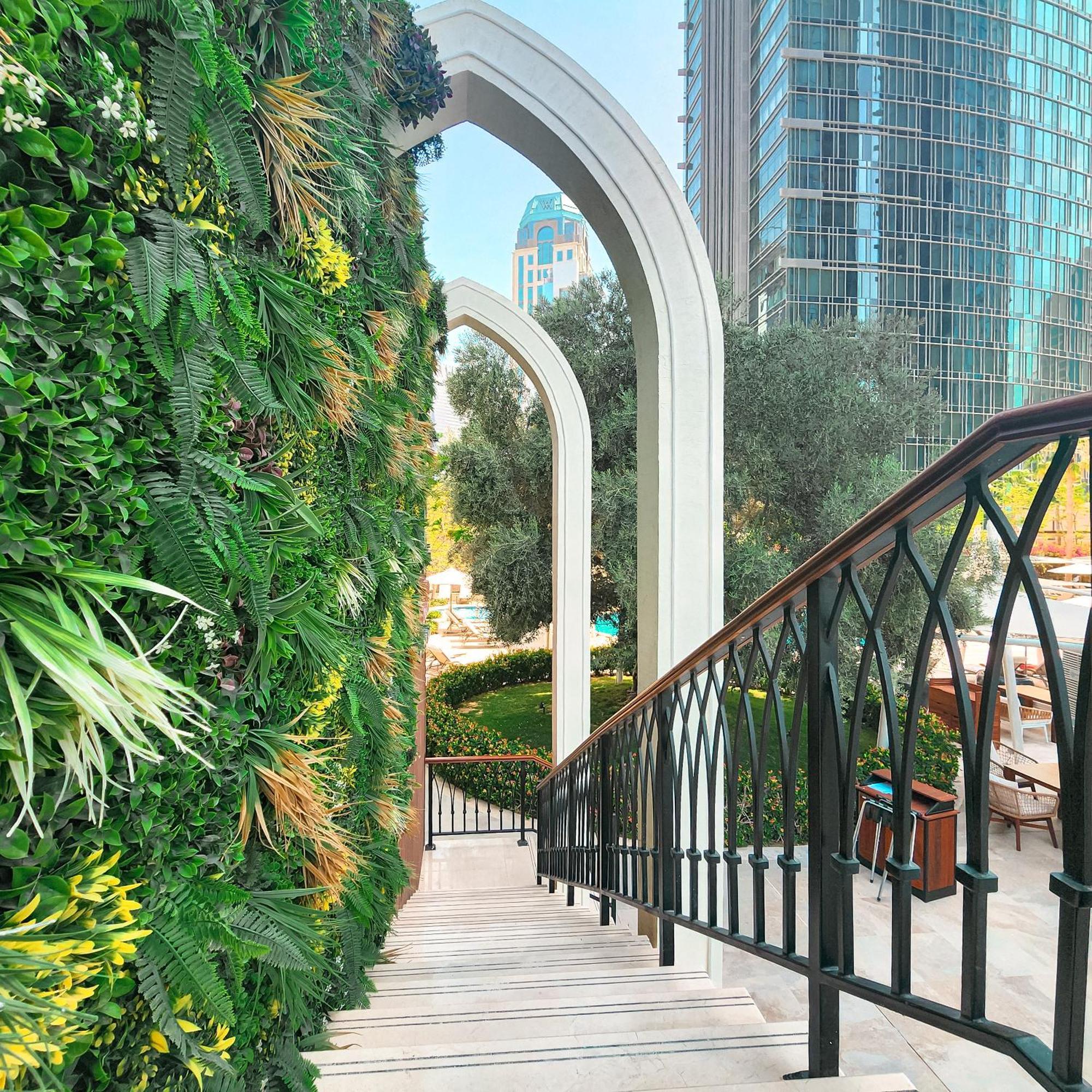 City Centre Rotana Ντόχα Εξωτερικό φωτογραφία The Green Wall at the Four Seasons Hotel, Los Angeles