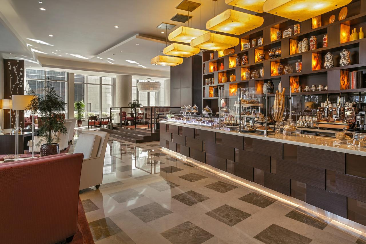 City Centre Rotana Ντόχα Εξωτερικό φωτογραφία The lobby bar
